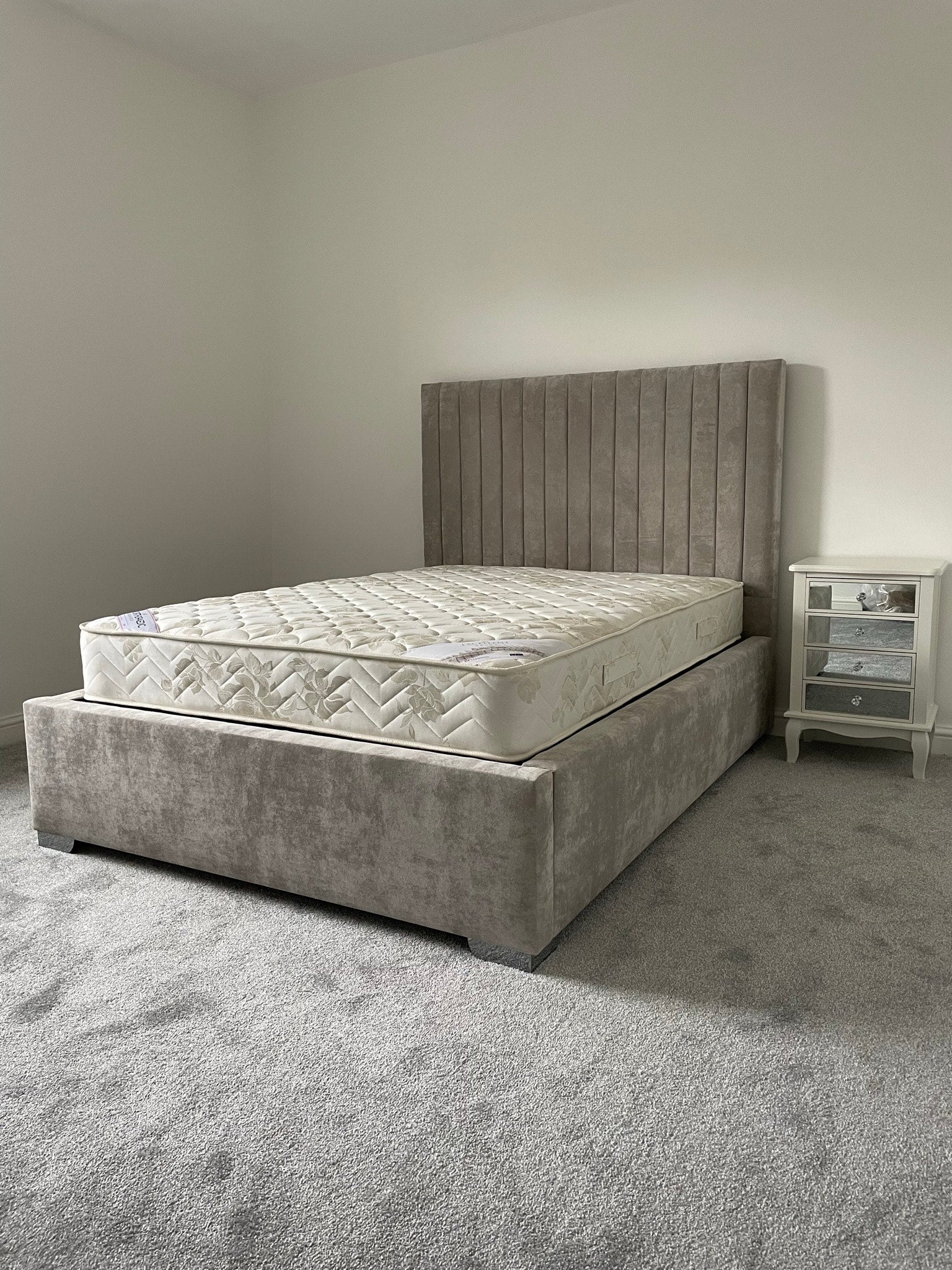 Tokyo Bespoke Bed Available in a Range of Velvet Fabrics